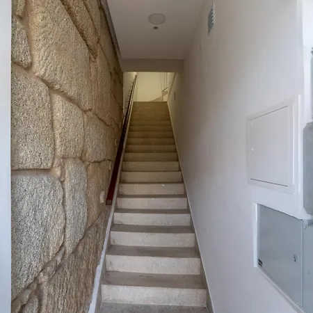 Views Flats In Historic By Hostwise