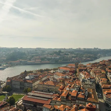 Appartement Views Flats In Historic By Hostwise Oporto
