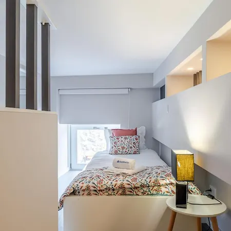 Views Flats In Historic By Hostwise