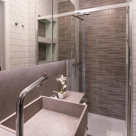 Appartement Views Flats In Historic By Hostwise Oporto