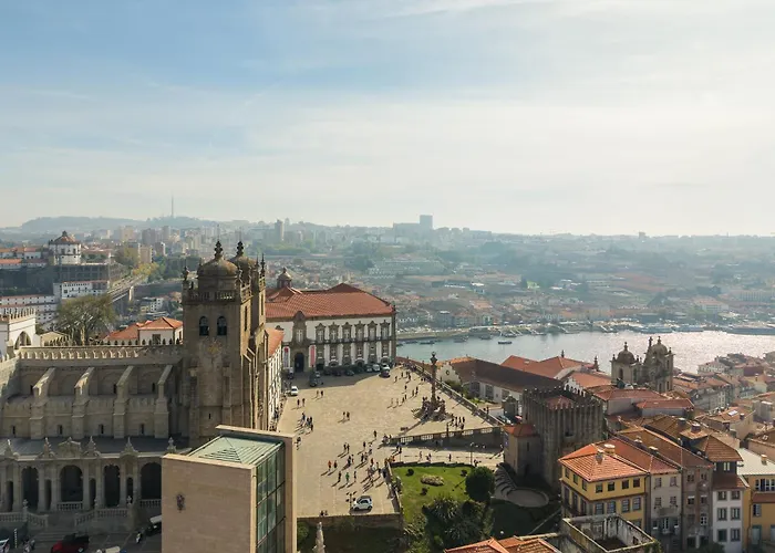 Views Flats In Historic By Hostwise Appartement Porto