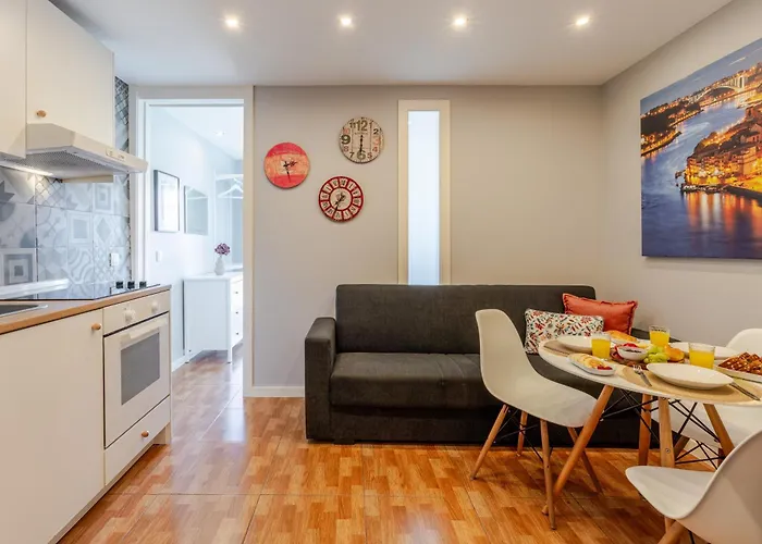 Διαμέρισμα Views Flats In Historic By Hostwise *