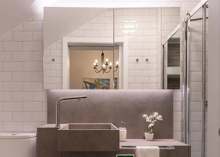 Daire Views Flats In Historic By Hostwise *